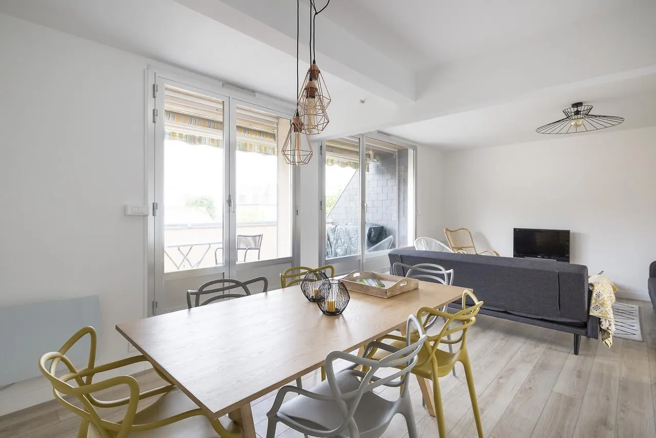 Dinard Centre Appartement Moderne Avec Terrasse